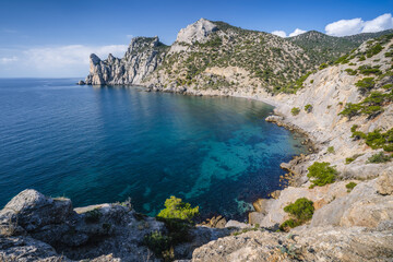 Scenic mountain Karaul-Oba nearby coastline of Black Sea. Structure formed by pre-historic corals. Shot near town Novyi Svit, Crimea - obrazy, fototapety, plakaty