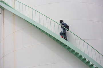 Obraz na płótnie Canvas Male walking the stairway