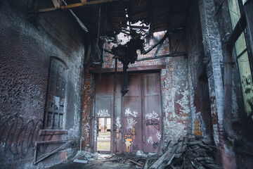 old abandoned building