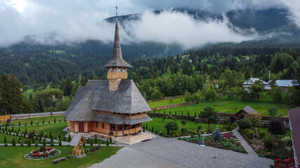 Fototapeta na wymiar Borsa Pietroasa Monastery, Romania