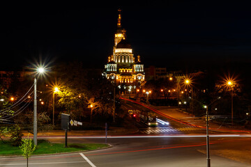 Fototapeta na wymiar View of illuminated Annunciation cathedral at night in Kharkov, Ukraine