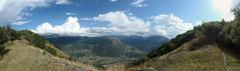 Naklejka premium Grascouéou