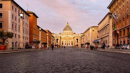 Fototapeta na wymiar Idyllic Morning view of St. Peter's Basilica from the Via Della Conciliazione in Rome, Italy