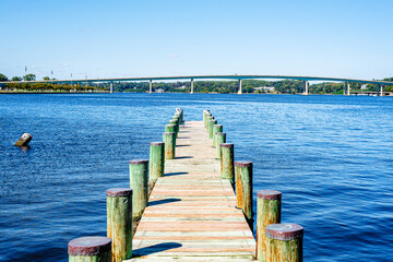 Severn River With Bridge and docks in Maryland
 - obrazy, fototapety, plakaty