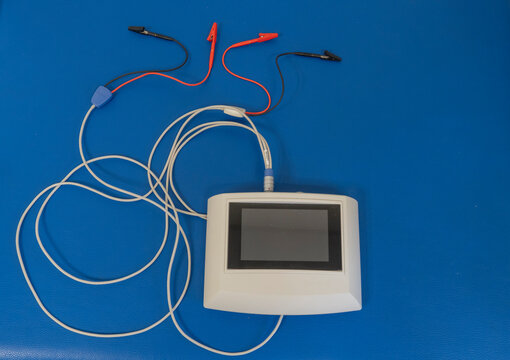 Body impedance analyzer. BIA is a It is a machine for understanding body composition and the state of malnutrition.