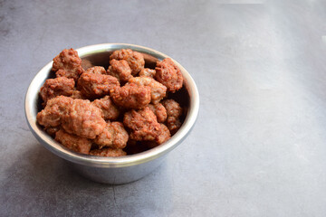 Fried Pork Balls with Garlic