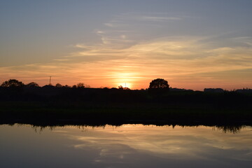 Sunset mirror