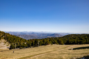 vue des montagnes au sommet du Mont-Ventoux