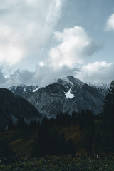 Obraz premium mountains and clouds