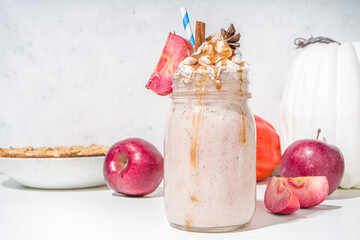Apple pie smoothie
