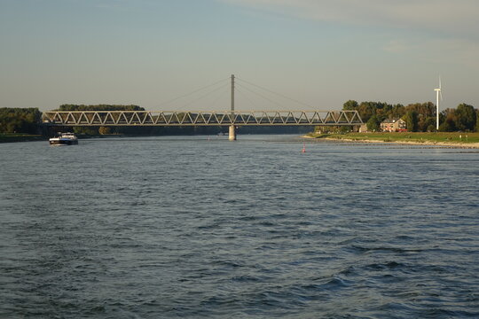 Road and railway bridge Rheinbr&uuml;cke Maxau connecting Rhineland Palatinate and Baden Wurttemberg seen from the south, W&ouml;rth, Rhineland Palatinate, Germany.
