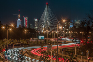 Nocna panorama Warszawy z Mostem Świętokrzyskim