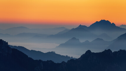 Fototapeta na wymiar Pre sunrise at dawn in the Ammergau Alps near Füssen, Schwangau. Taken from top of Mountain Krähe / Hochplatte. Germany, Austria