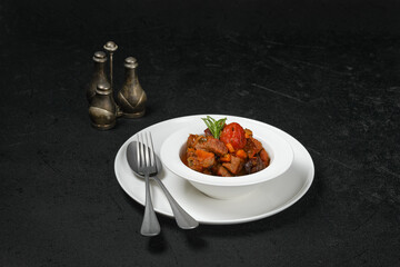 Lamb stew with tomato