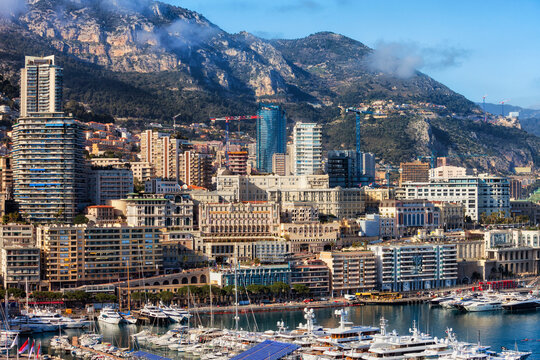 Principality of Monaco, Monaco, Monte Carlo, Cityscape at marina