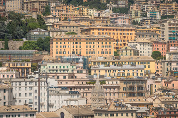Fototapeta na wymiar Vue de la ville de Gênes, Ligurie, Italie. 
