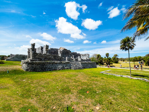 Mexico, Yucatan, Riviera Maya, Quintana Roo, Tulum, Archaeological ruins of Tulum