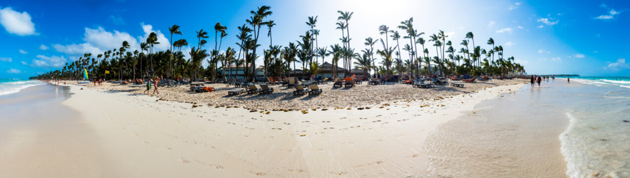 Caribbean, Dominican Republic, Punta Cana, Panoramic view of Playa del Cortecito
