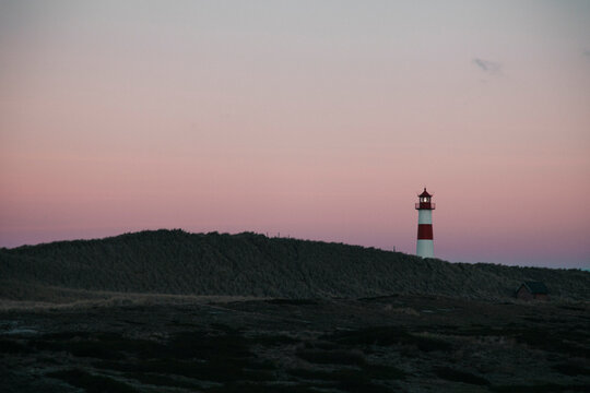 Germany, Sylt, Schleswig Holstein Wadden Sea National Park, dune landscape, Ellenbogen, lighthouse List Ost, evening light