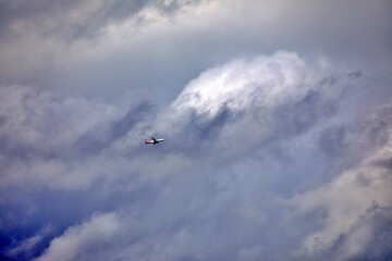 wolkenbedeckter Himmel