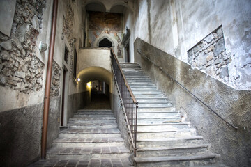 Fototapeta na wymiar A old Italian Stairway in Italy