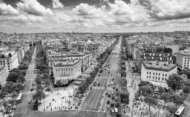 Plakat Paris. View of city streets at Etoile roundabout. Aerial panoramic from Triumph Arc