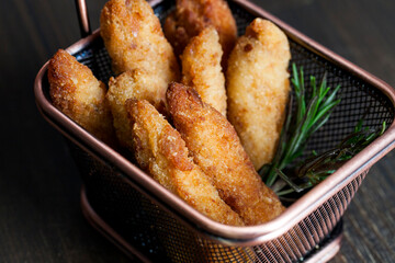 deep-fried chicken pieces cut into long pieces