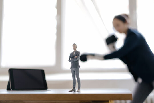 Businesswoman fighting with her manager