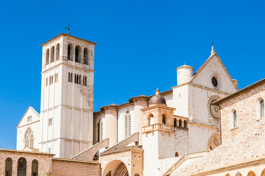 Italy, Umbria, Assisi, Basilica of Saint Francis of Assisi