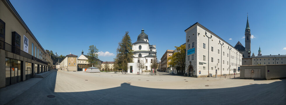 Austria, Salzburg, Max Reinhardt Platz with Festspielhaus Kollegienkirche and Rupertinum, empty due to Coronavirus pandemic