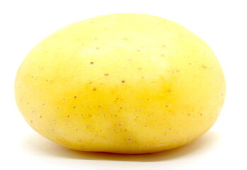 Batata no fundo branco, alimento no fundo branco, alimento amarelo no fundo branco