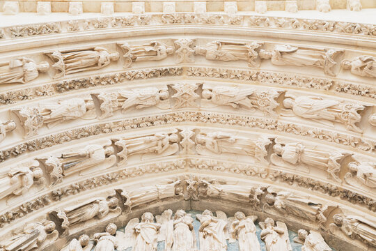 France, Gironde, Bordeaux, Ornate details of Door of Arrows