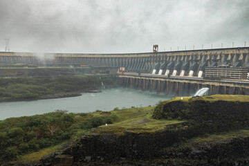Usina Hidrelétrica de Itaipu, Foz do Iguaçu