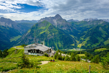 Austria, Vorarlberg, Mittelberg, Mountain station GipfelstubaÔøΩlocated in scenic Allgau Alps