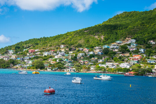 Sailboats anchoring in Port Elizabeth, Admiralty Bay, Bequia, St. Vincent and the Grenadines, Caribbean
