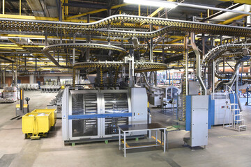 Machines for transport and sorting plant in a printing shop