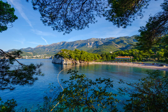 Montenegro, Adriatic Coast, Budva, beach and Villa Milocer