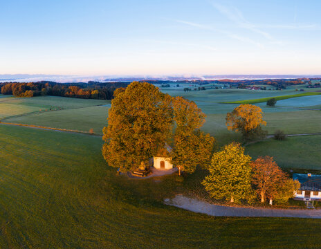 Germany, Upper Bavaria, Aerial view of Maria Dank Chapel on Fuerstenberg, Starnberger See in the background