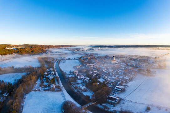 Germany, Bavaria, Gelting and Loisach, morning mood in winter, aerial view