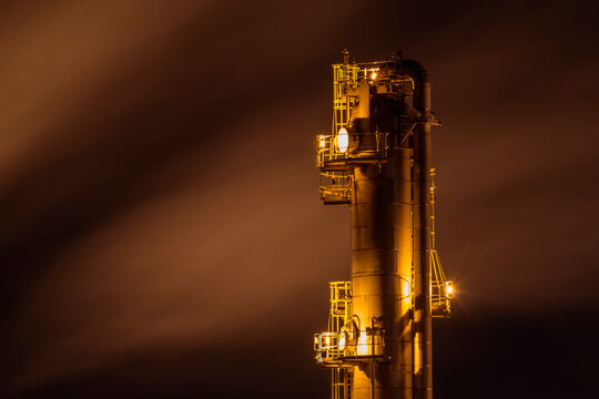 United Kingdom, Grangemouth, Petrochemical Refinery, stack at night