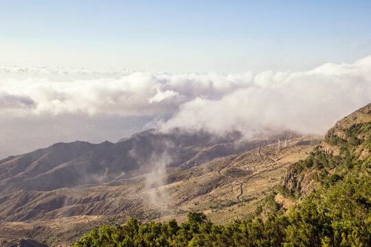 Spain, Canary Islands, La Gomera, Mirador de Alojera, clouds over landscape