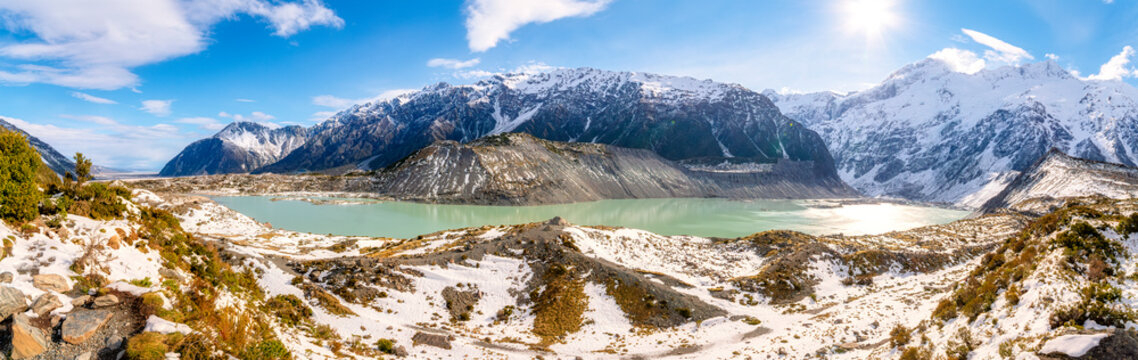 New Zealand, South Island, Panoramic view of Mueller Lake