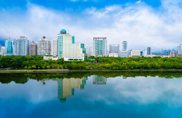 Fototapeta premium Urban environment of Nanhu Park in Nanning, Guangxi