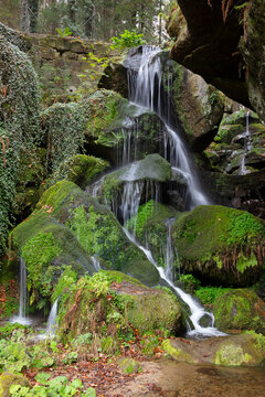 Germany, Saxony, Elbe Sandstone Mountains, Saxon Switzerland National Park, Kirnitzsch, Lichtenhain waterfall