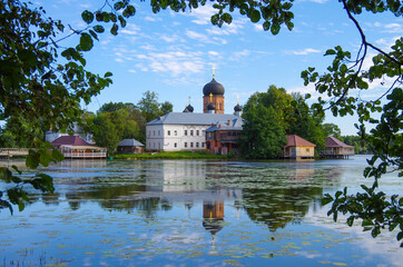 Obraz premium Pokrov, Vladimir region, Russia - September, 2020: Pokrovsky Holy Vvedensky Island Monastery. Orthodox female monastery on island on Vvedensky lake