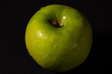 a fresh delicious green apple