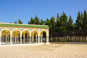 Obraz premium Monastir, Tunisia, Africa - July, 2012: Habib Bourguiba mausoleum is a monumental grave in Monastir