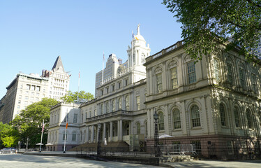 New York City Hall is the seat of New York City government, located at the center of City Hall Park in the Civic Center area of Lower Manhattan, between Broadway, Park Row, and Chambers Street. 