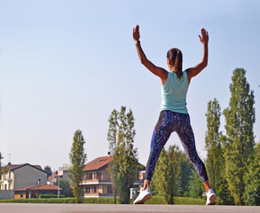 Fototapeta na wymiar Workout outdoor park training woman