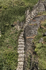 Treppe an einer Burgruine in Bayern (Deutschland)